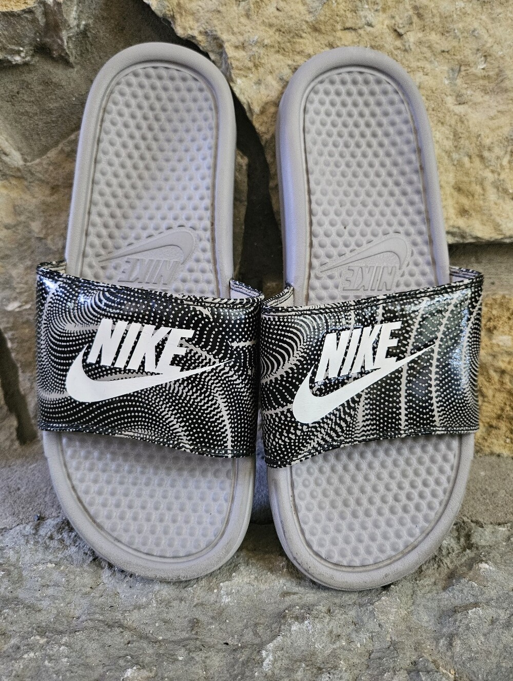 Nike Benassi JDI Slides Sandals Women's 9 Slip-On